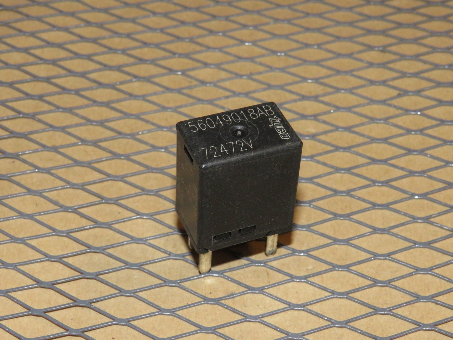 Dodge Relay 56049018AB / 72472V