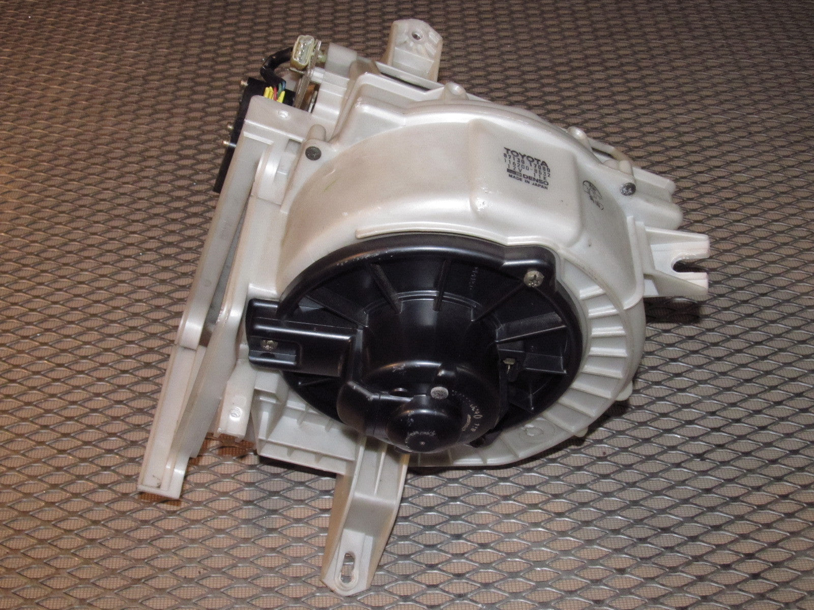 91 92 93 94 95 Toyota MR2 OEM A/C Heater Blower Motor Assembly