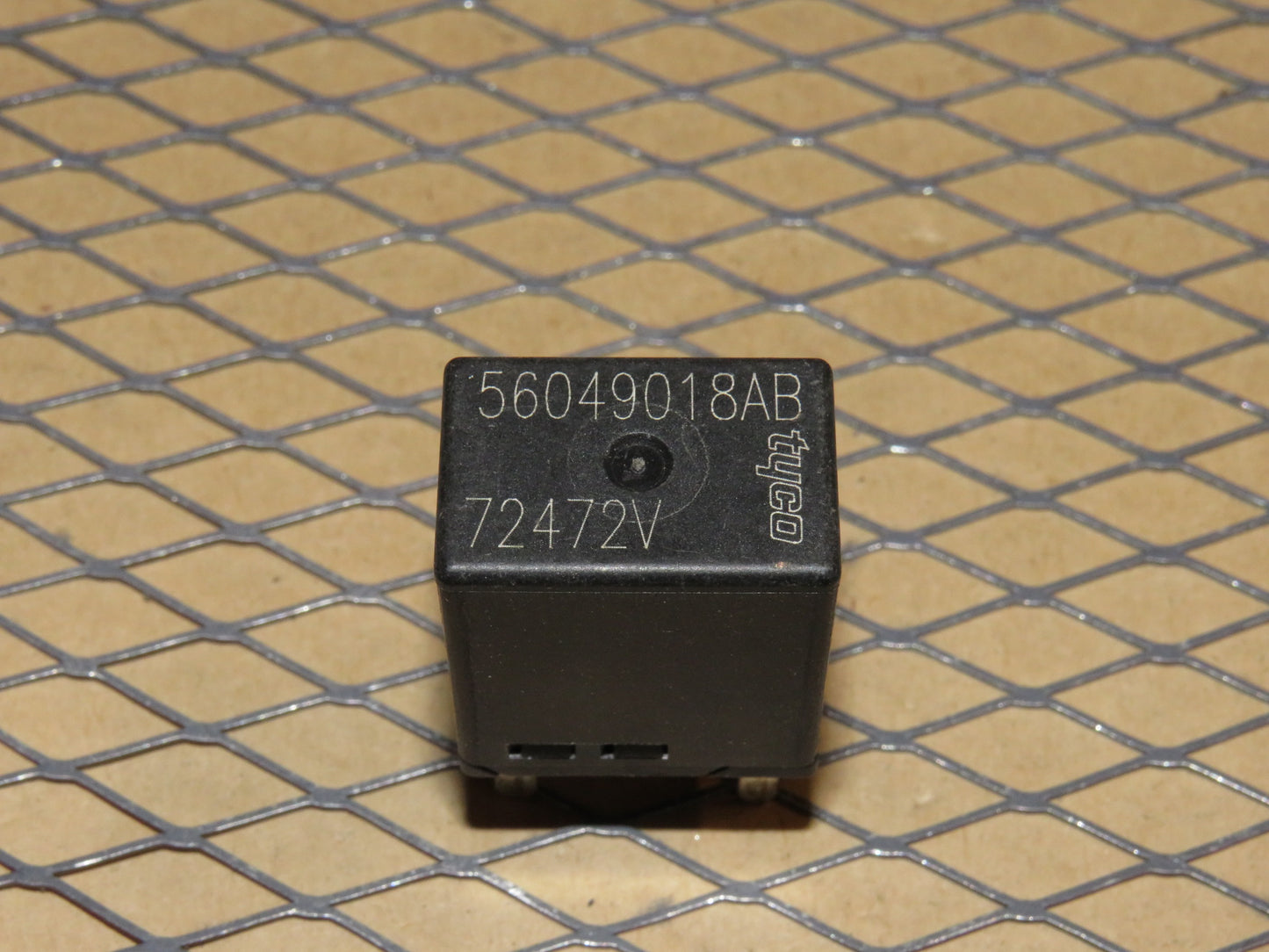 Dodge Relay 56049018AB / 72472V