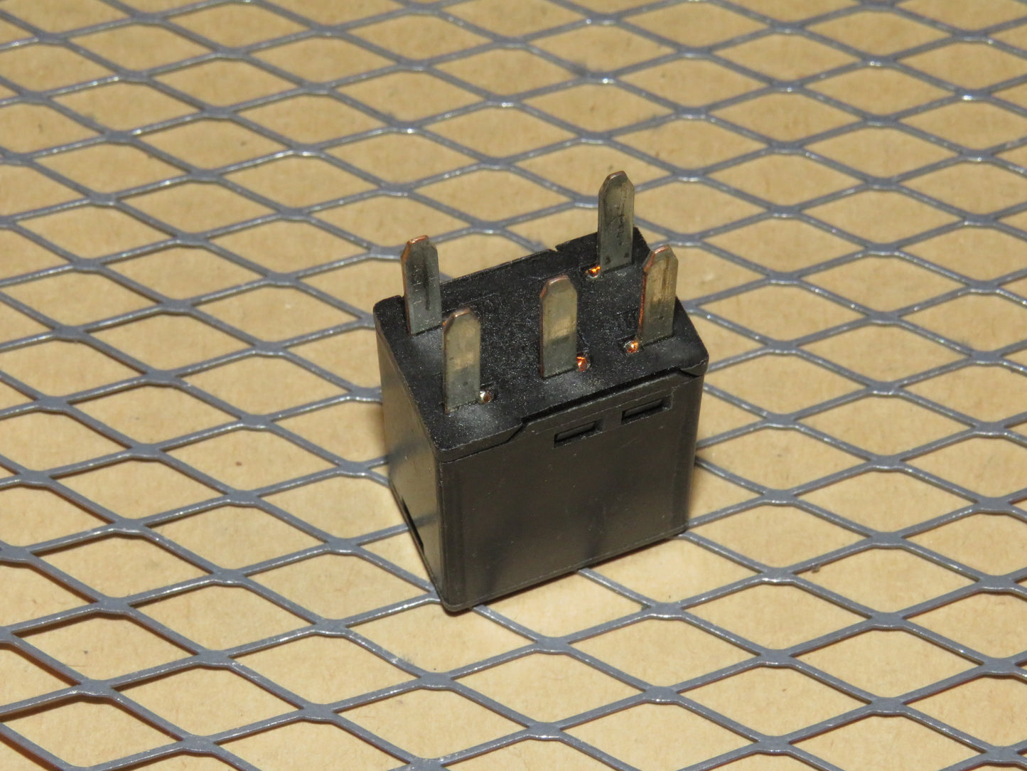Dodge Relay 56049018AB / 72472V
