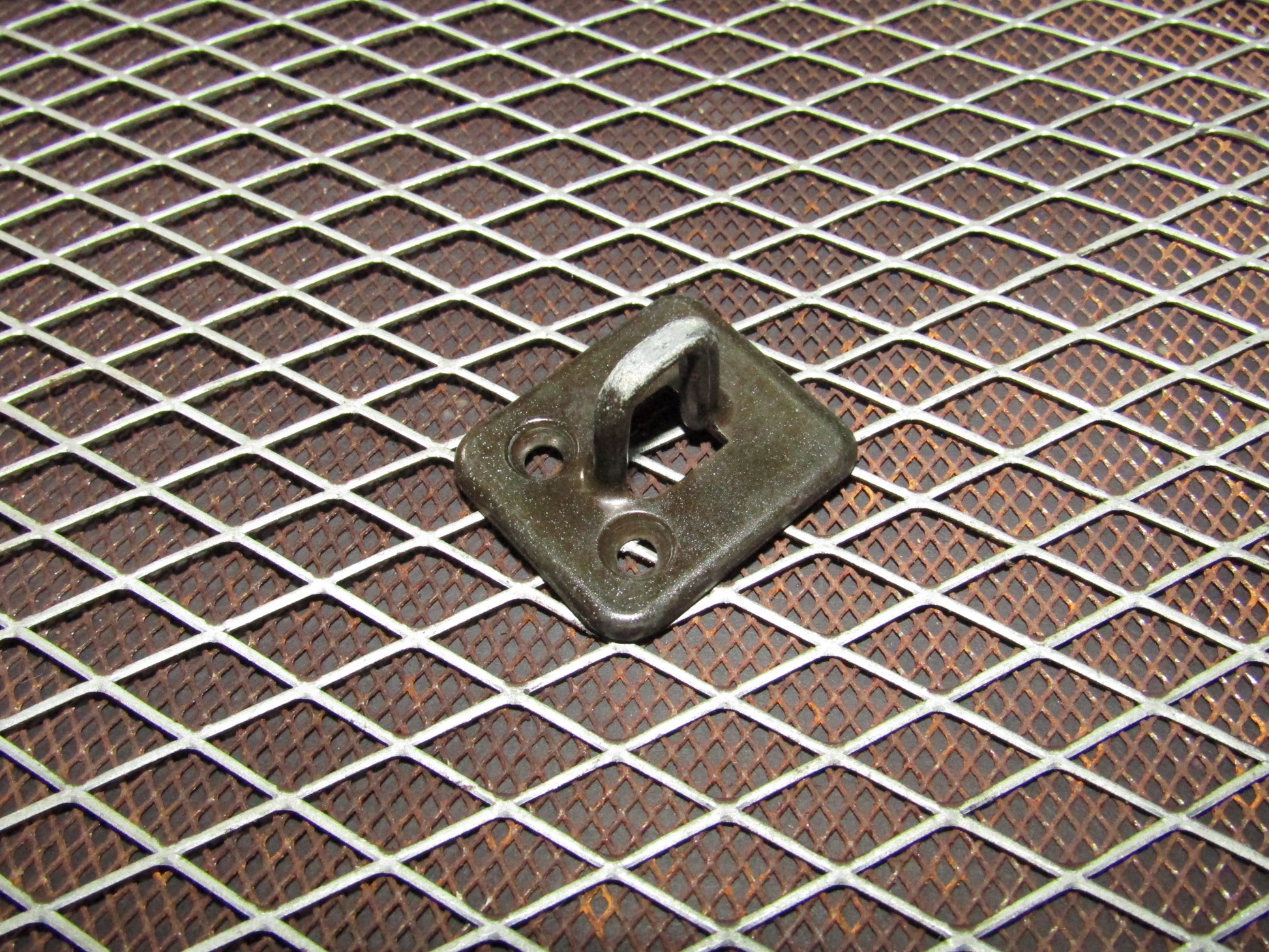 86-93 Mercedes Benz 300E OEM Glove Box Latch Striker