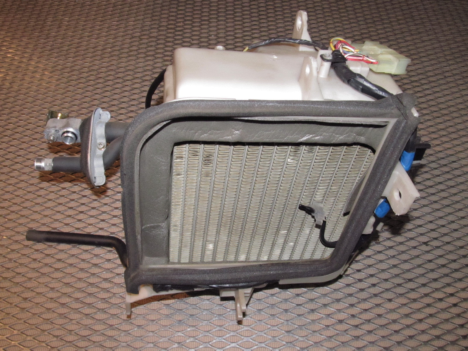 91 92 93 94 95 Toyota MR2 OEM A/C Evaporator Core Assembly