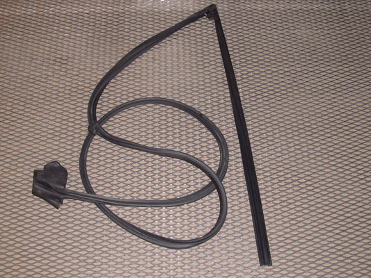 94 95 96 97 Mazda Miata OEM Door Weather Stripping Rubber Seal - Right