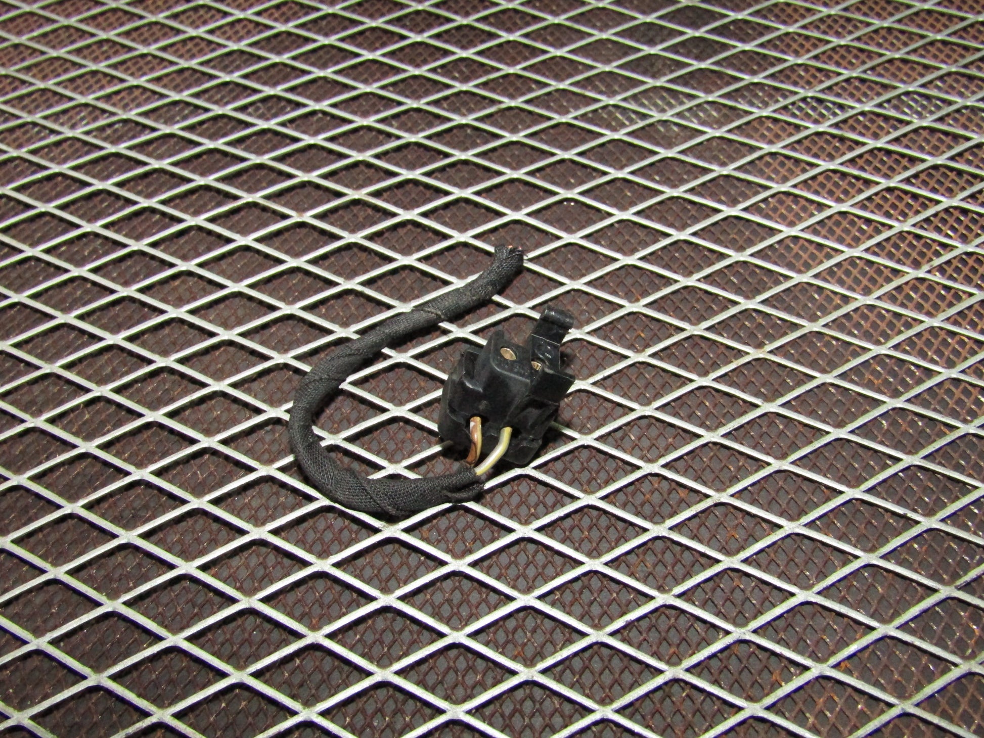 86-93 Mercedes Benz 300E OEM Interior Auto Climate Control Temperature Sensor Pigtail Harness