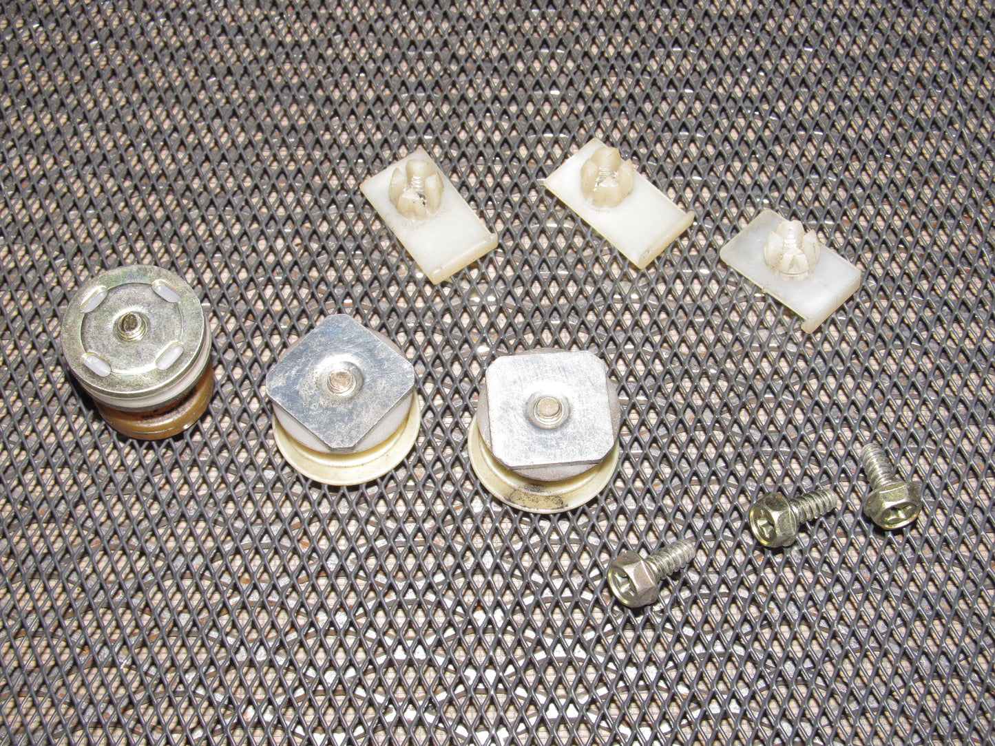 94 95 96 97 Mazda Miata OEM Window Roller - Right Set