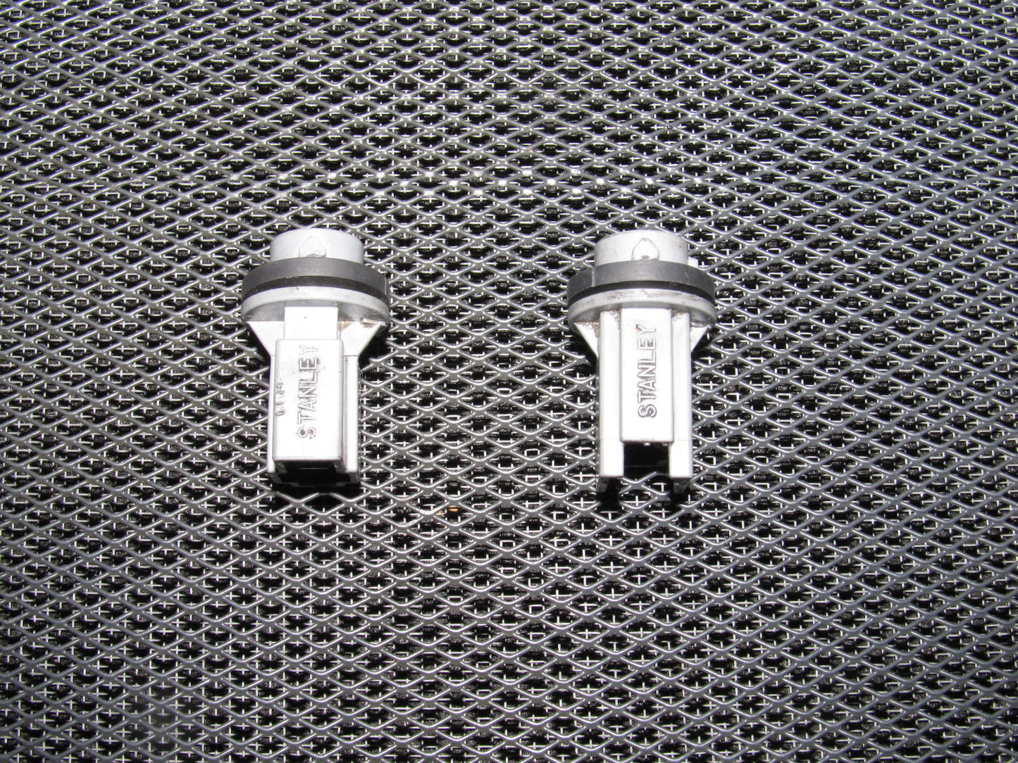 88 89 Honda CRX OEM Corner Light Bulb Socket Set