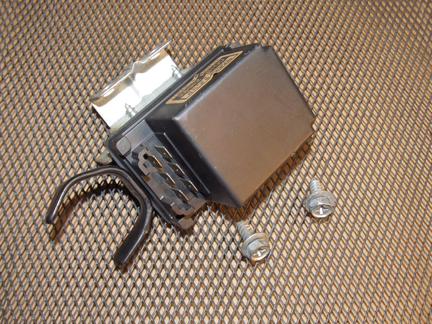 79 80 Datsun 280zx OEM Timer Fan Motor Relay - 48438 P8100