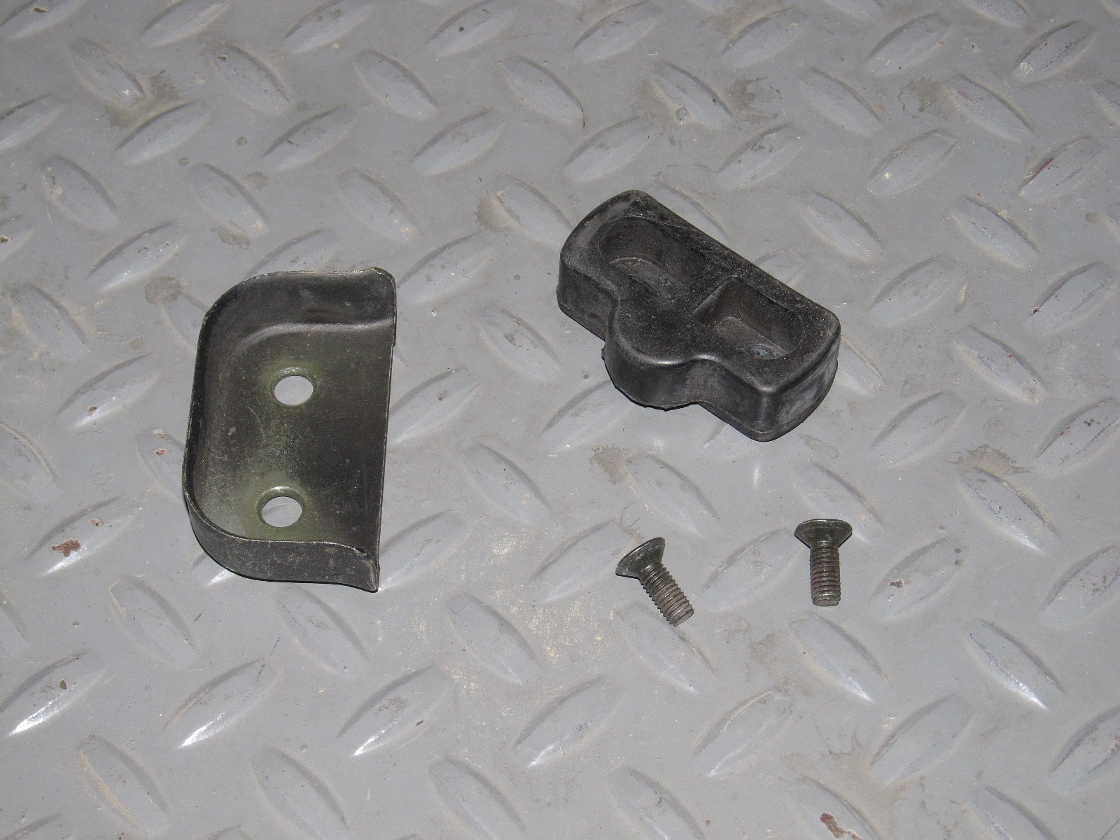 90 91 92 93 Mazda Miata OEM Door Rubber Dovetail Aligner