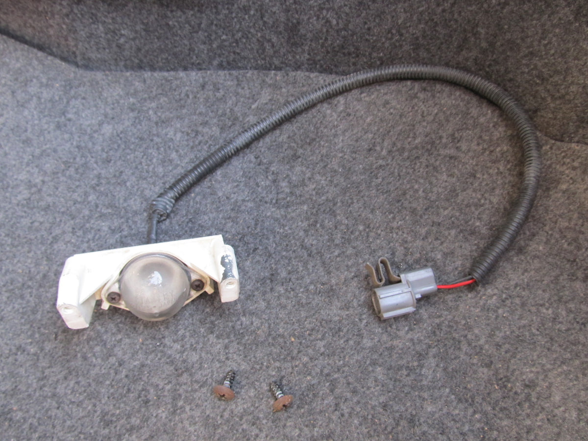 97 98 99 00 01 Honda Prelude OEM Rear Bumper License Plate Light