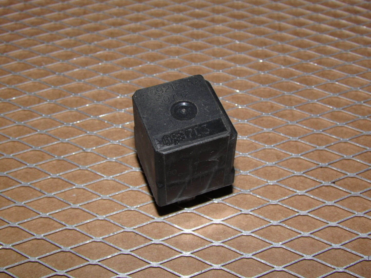 Jeep Relay 04692181AA