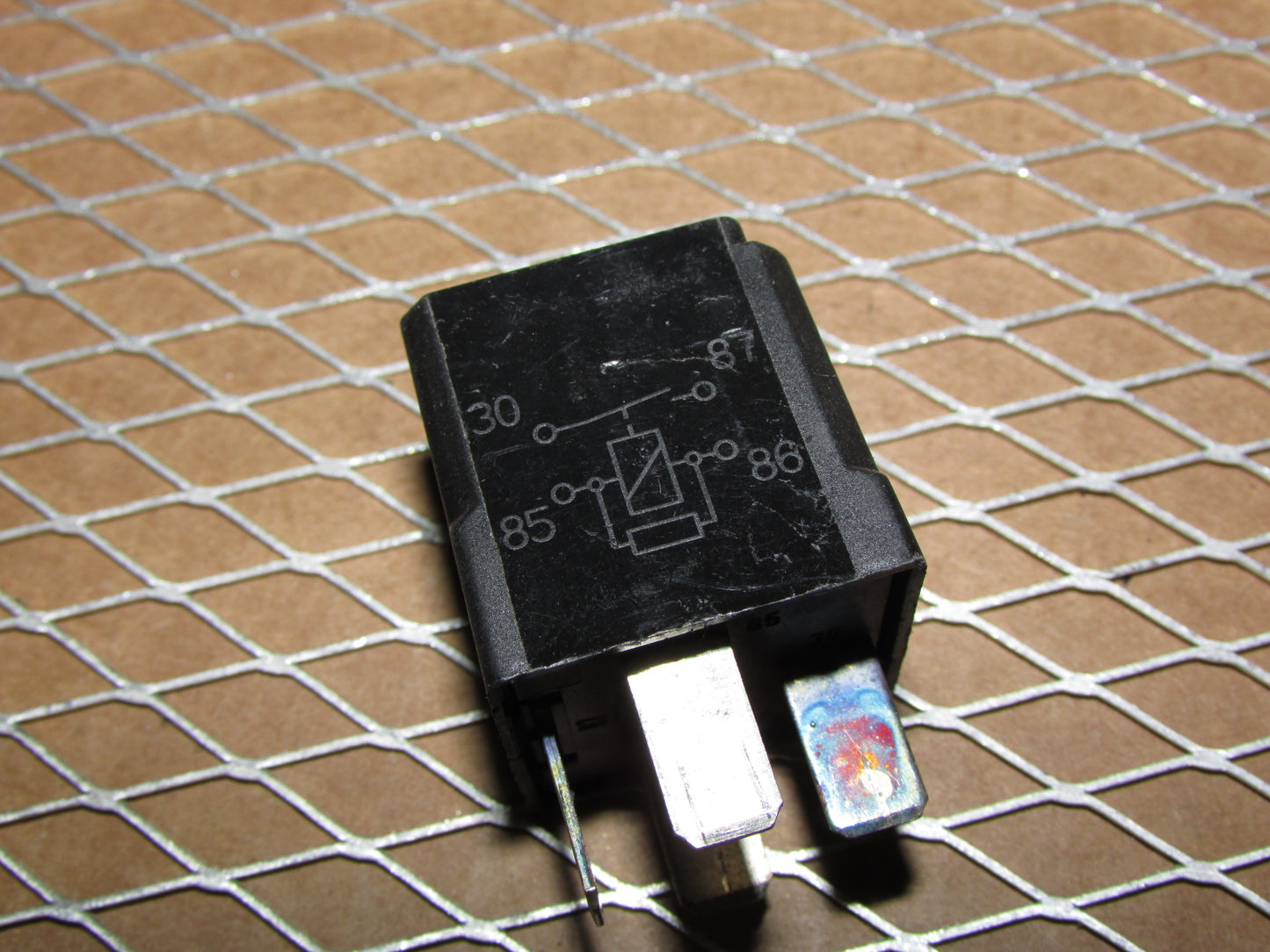 Jeep Relay 04692181AA