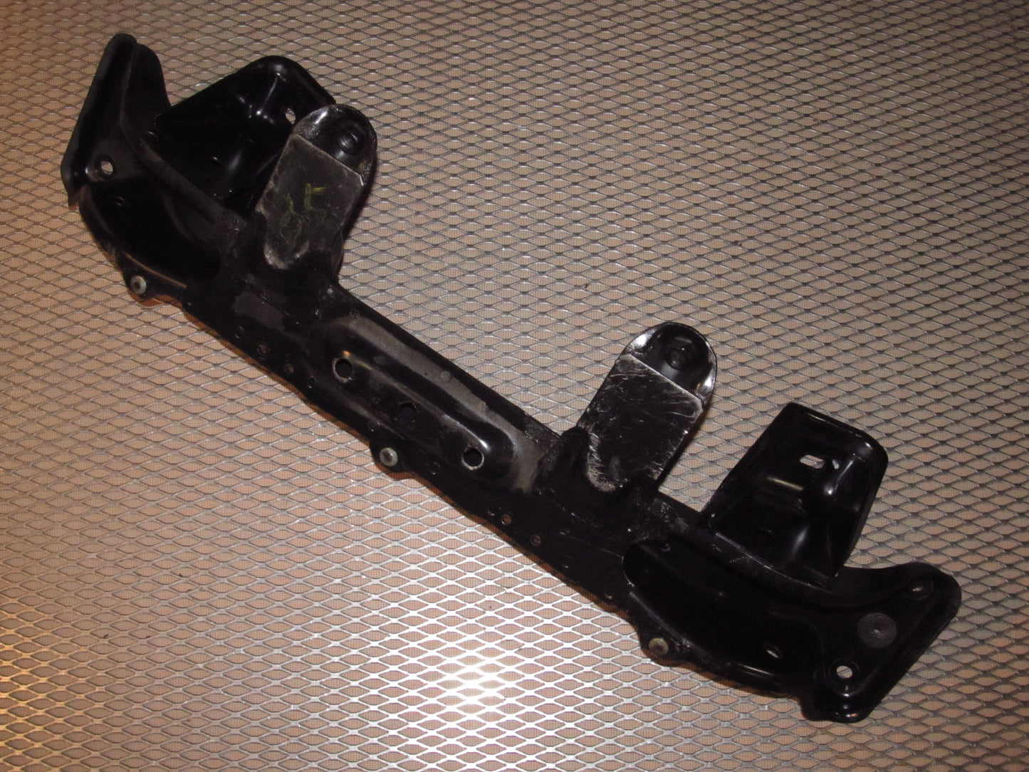 87 88 89 Nissan 300zx OEM Front Sub Frame Steering Rack Bracket