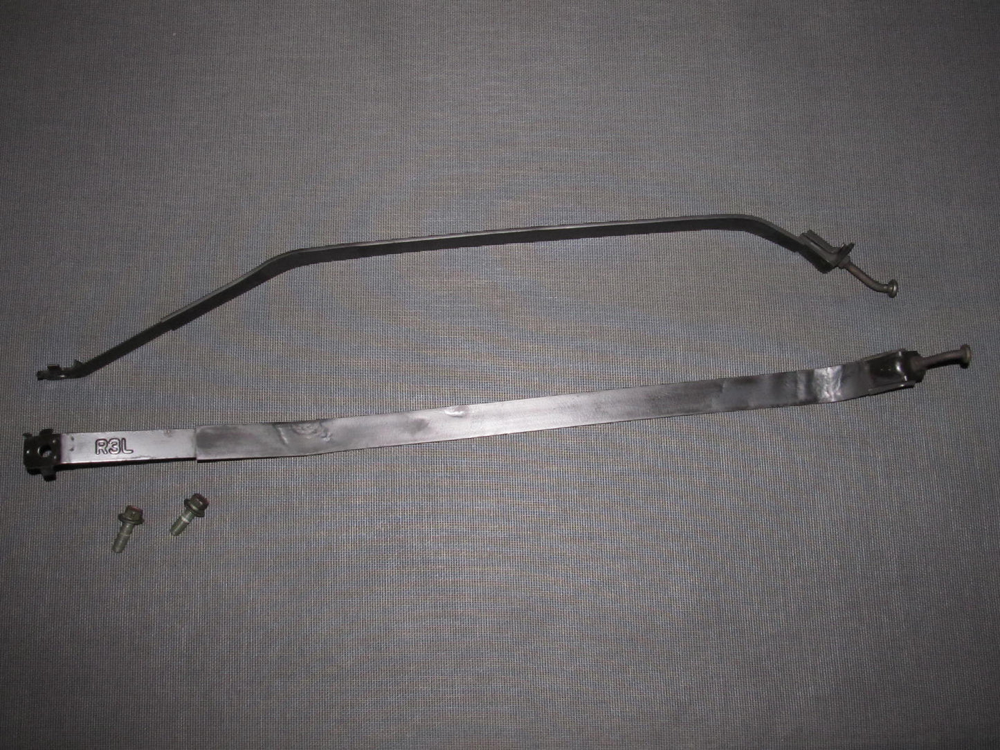 96 97 98 99 00 Honda Civic OEM D16Y8 Gas Tank Strapping