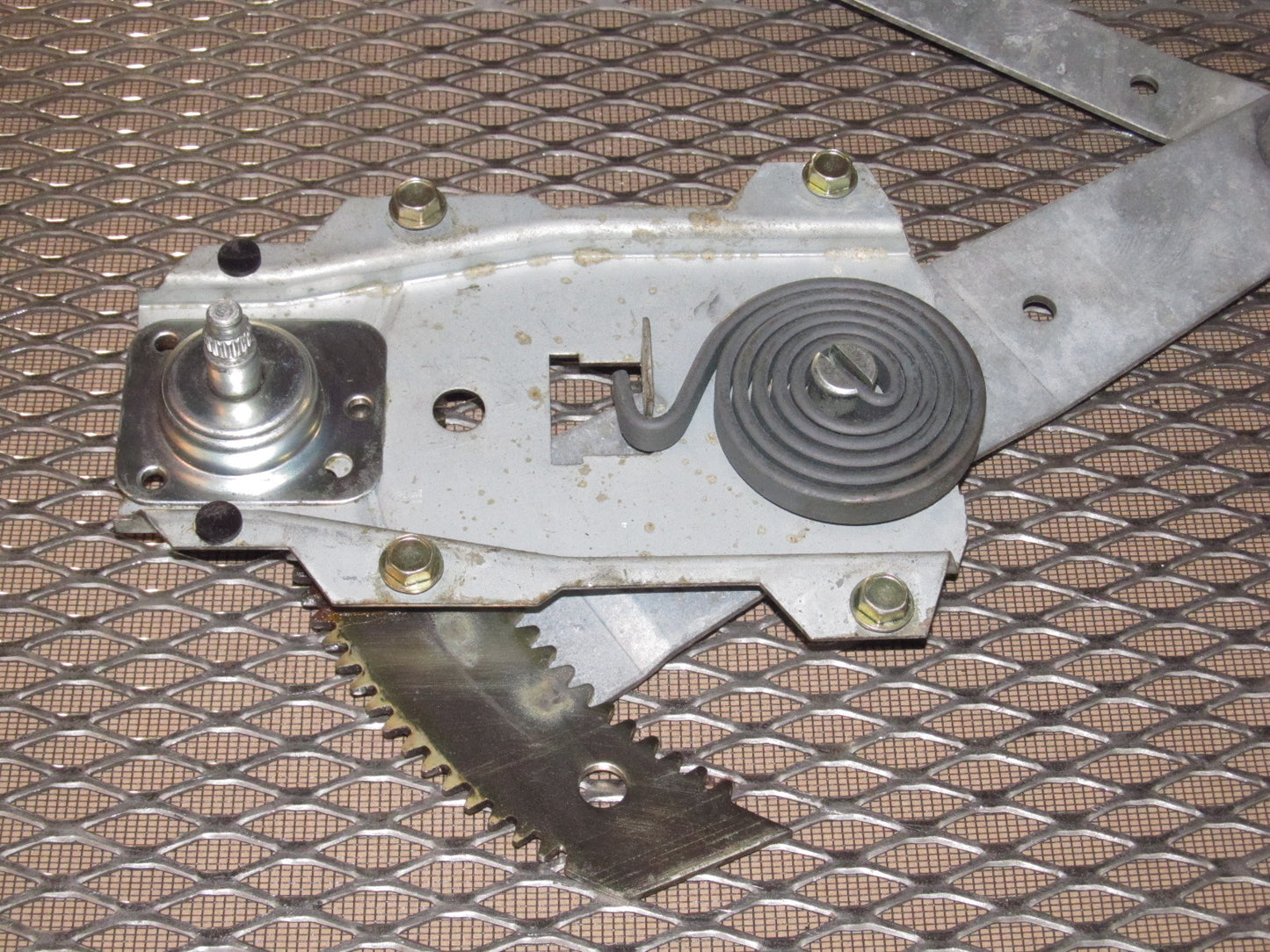 79 80 Datsun 280zx OEM Manual Crank Window Regulator - Right