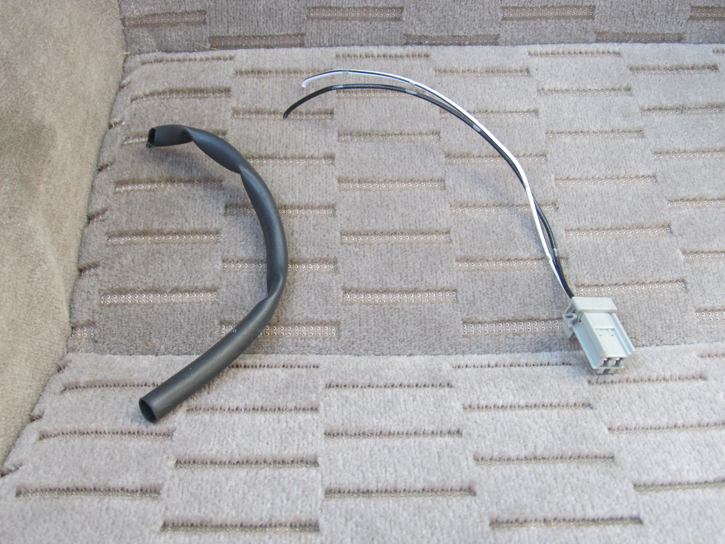 97 98 99 00 01 Honda Prelude OEM Rear Tail Light Third Brake Light Pigtail Harness