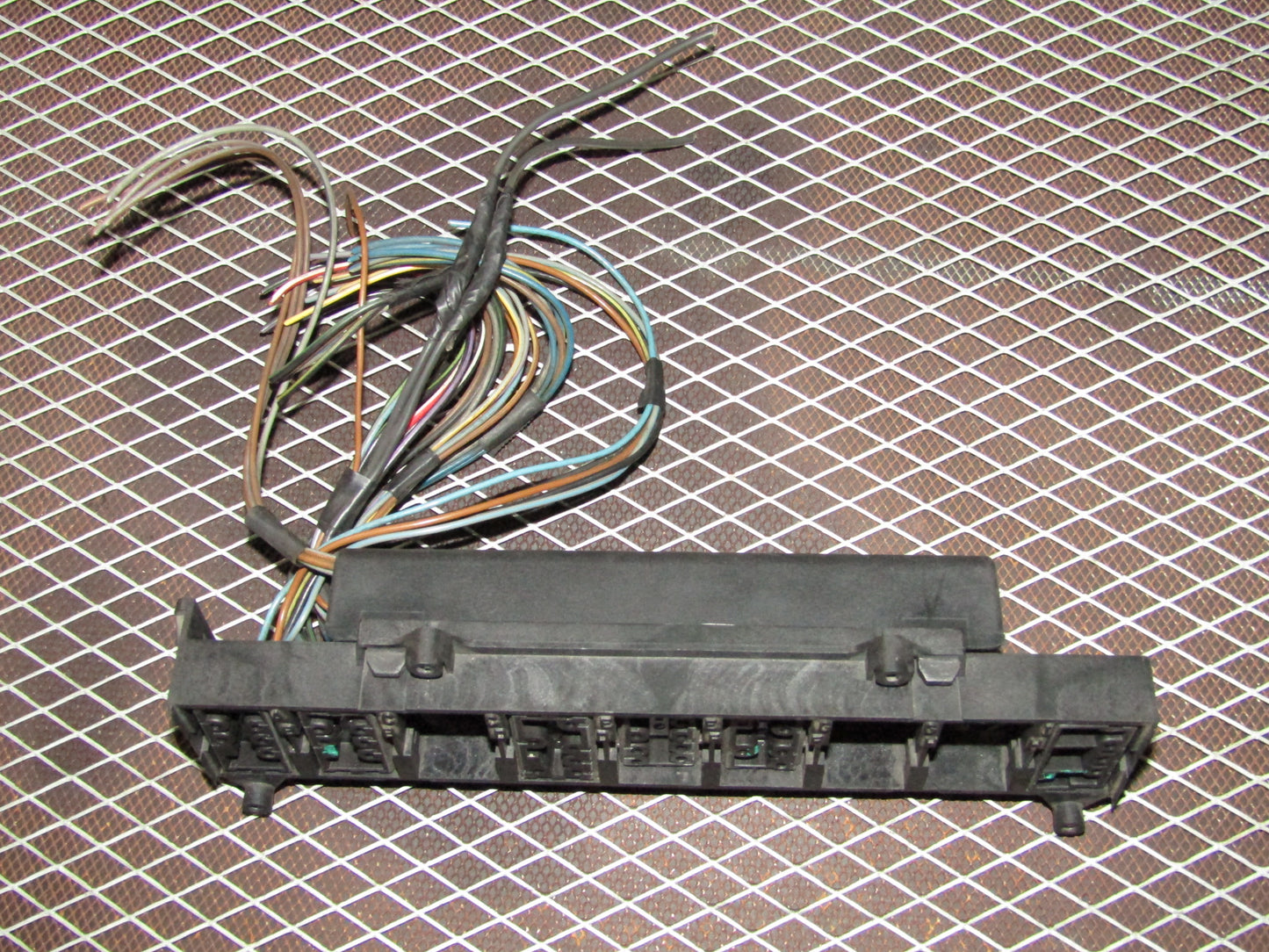 86-93 Mercedes Benz 300E OEM Dash Instrument Switch Pigtail Harness Connector Box