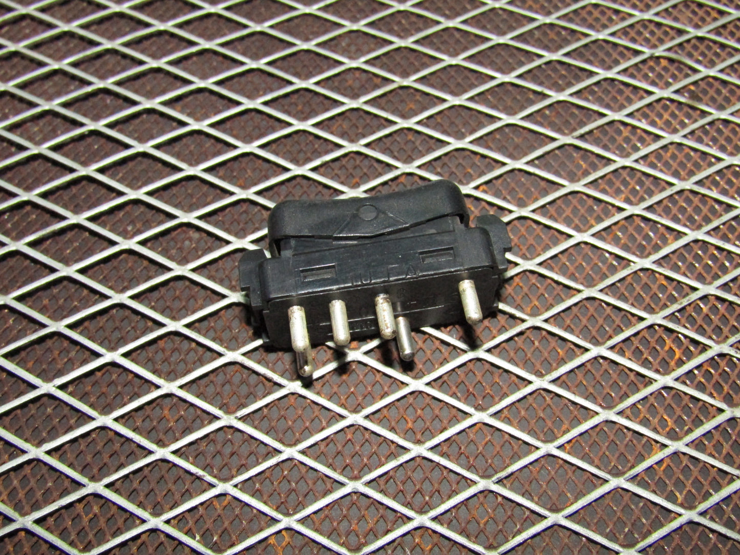 86-93 Mercedes Benz 300E OEM Dash Air Distributor Circulation Switch