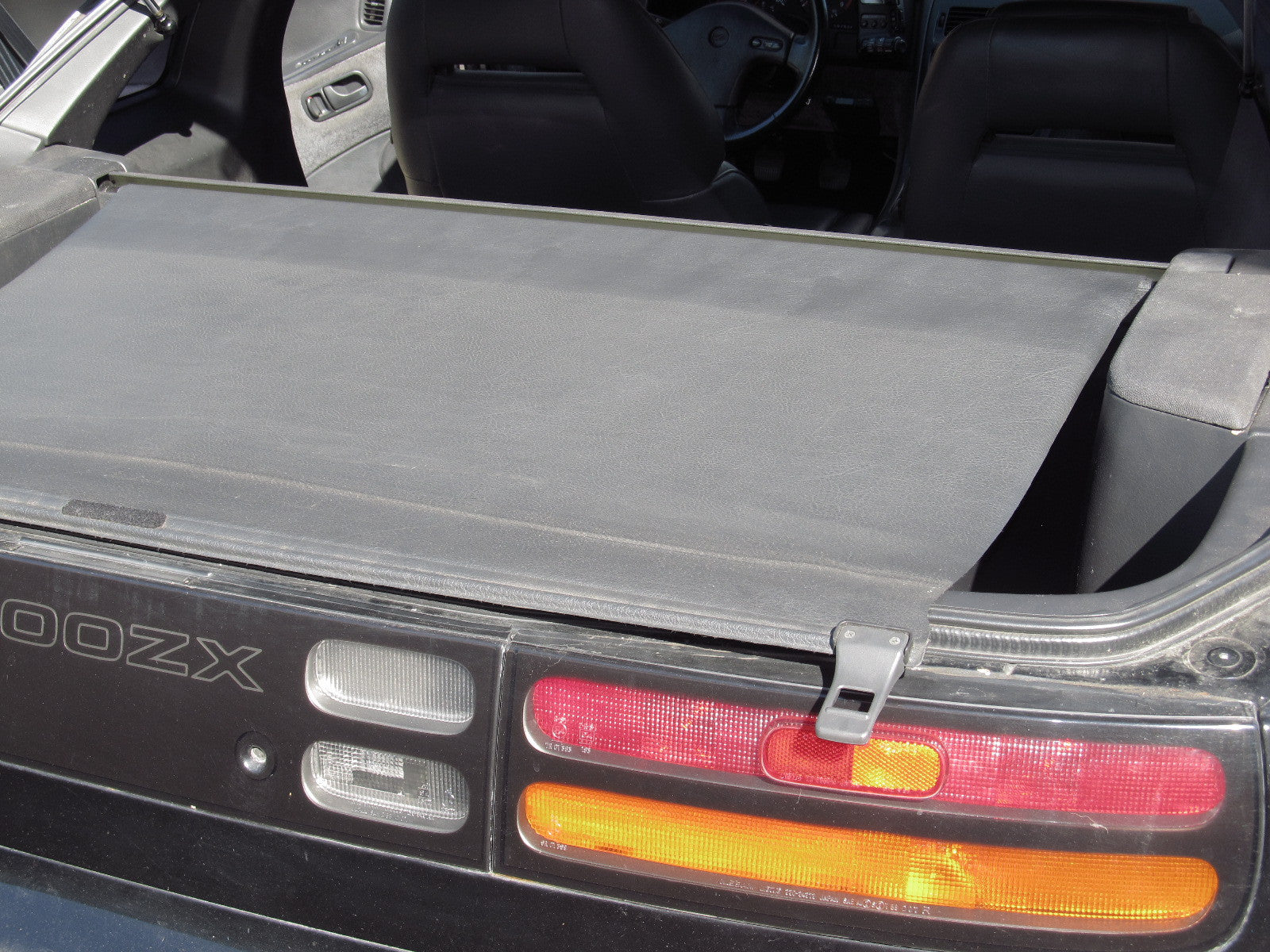 90-96 Nissan 300zx OEM Trunk Cover - 2+0 – Autopartone