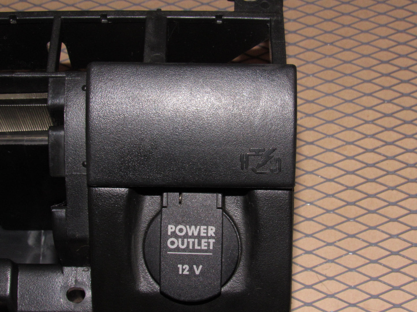 99.5 00 01 02 Volkswagen Cabrio OEM Dash Engine Check Service Plug Cover Trim