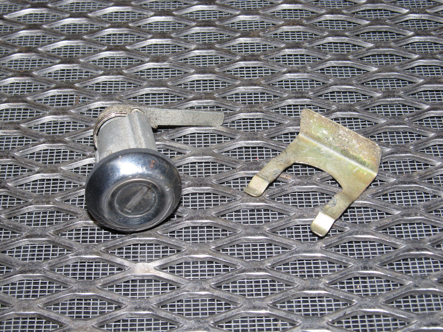 84 85 Mazda RX7 OEM Hatch Trunk Lock & Tumbler