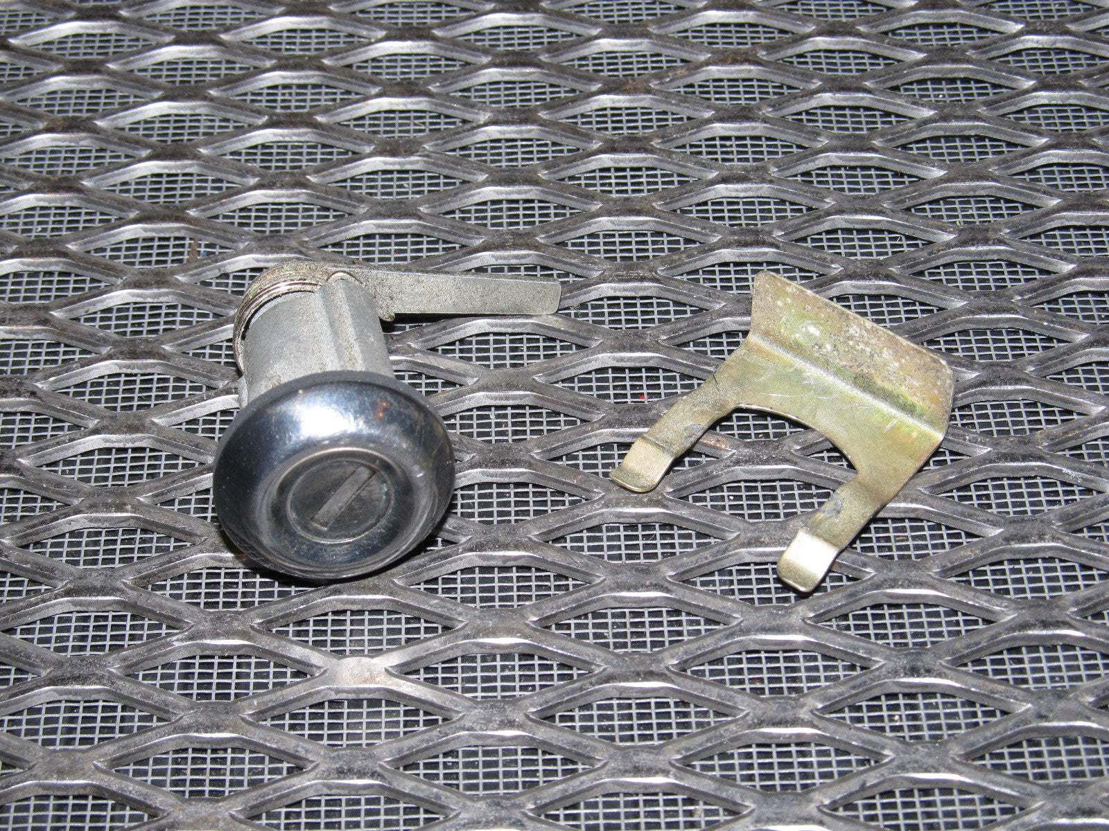 84 85 Mazda RX7 OEM Hatch Trunk Lock & Tumbler