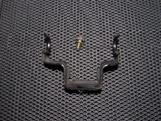 88 89 Honda CRX OEM D15B2 Brake Booster Hose Mounting Bracket