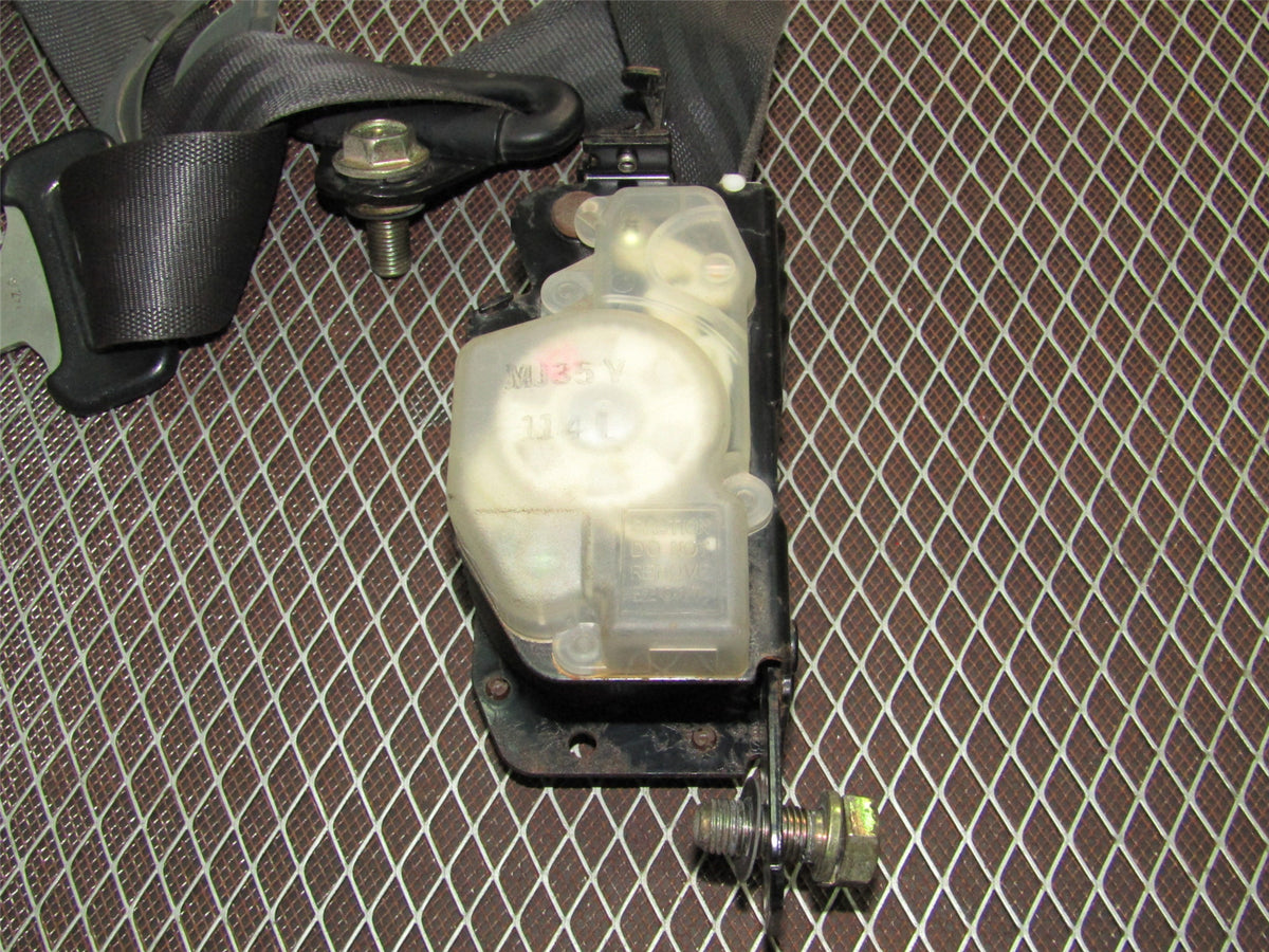 93 94 95 96 97 Honda Del Sol OEM Seat Belt - Left