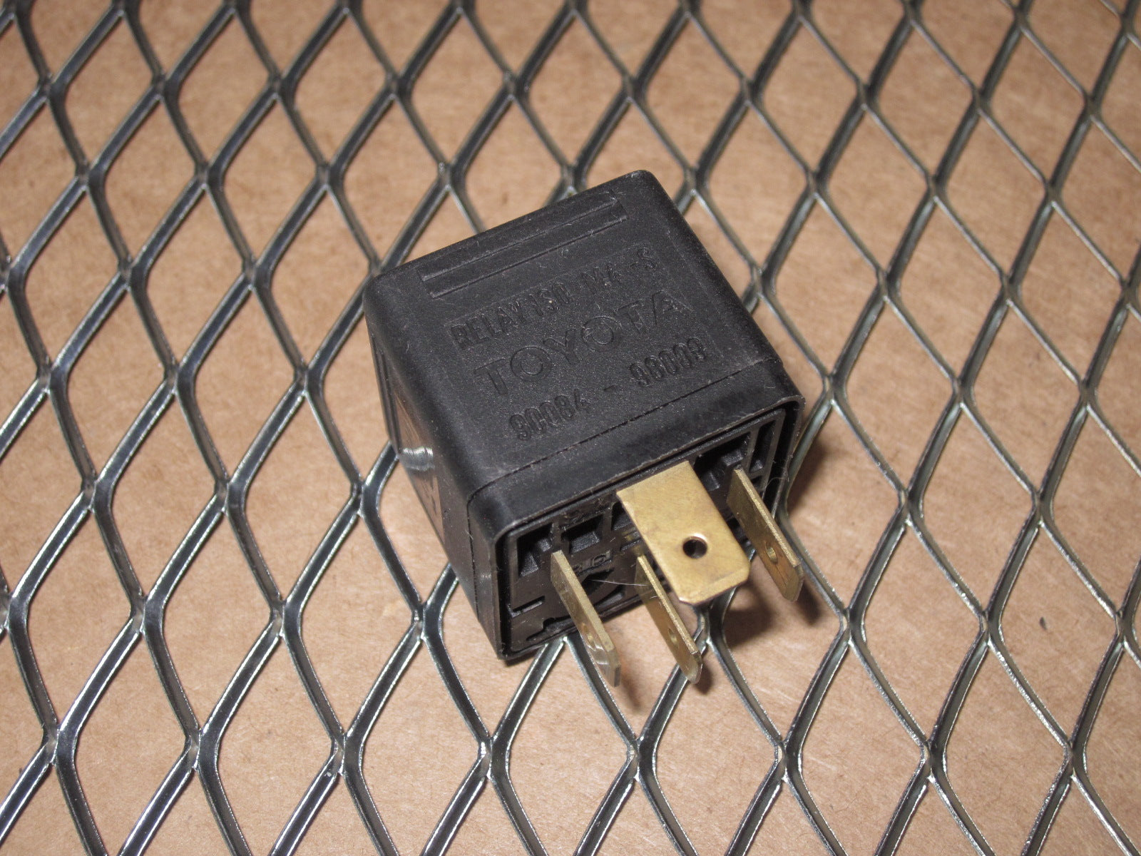 Toyota & Lexus Relay ISO M4-S - 90084-98009