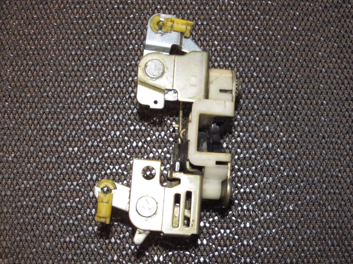 79 80 Datsun 280zx OEM Door Latch - Right