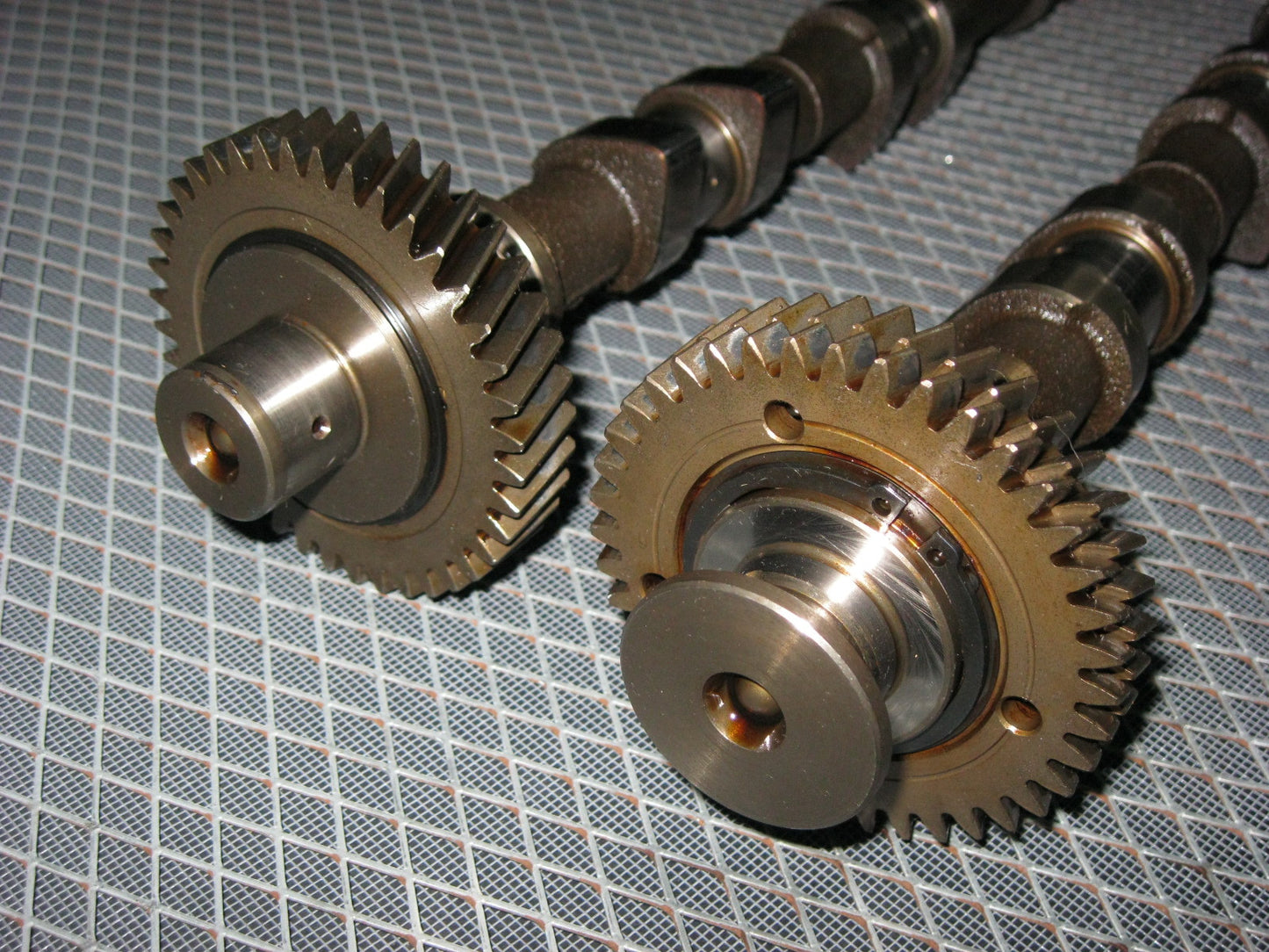 JDM Toyota 1MZ-FE 3.0L V6 None VVTi Engine Camshaft - Right