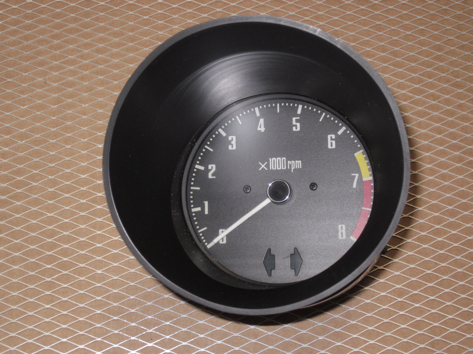 70 71 Datsun 240z OEM Tachometer Tach Rpm Meter Gauge