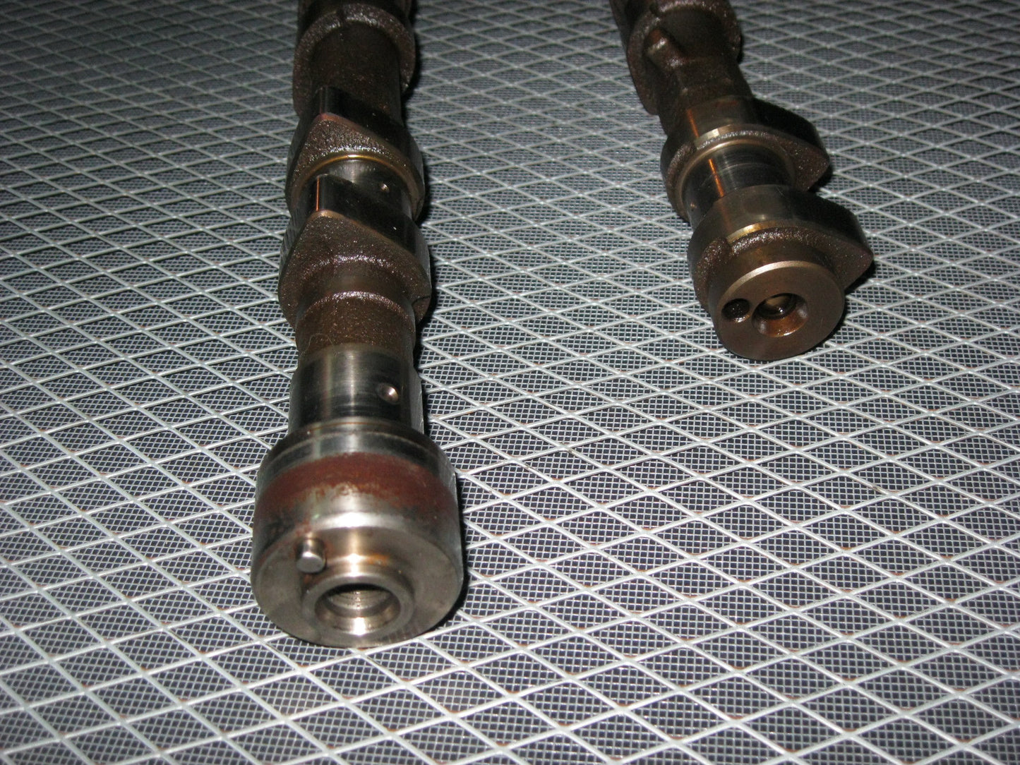 JDM Toyota 1MZ-FE 3.0L V6 None VVTi Engine Camshaft - Right