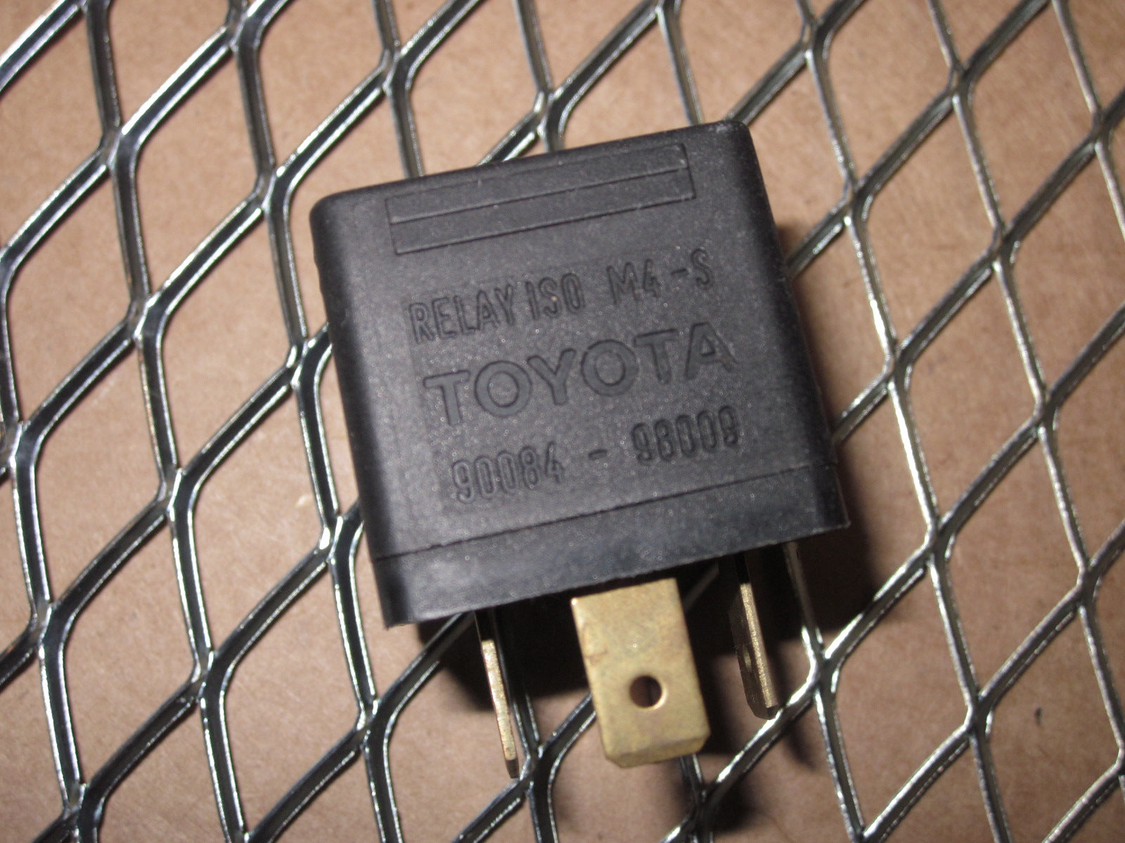 Toyota & Lexus Relay ISO M4S 9008498009