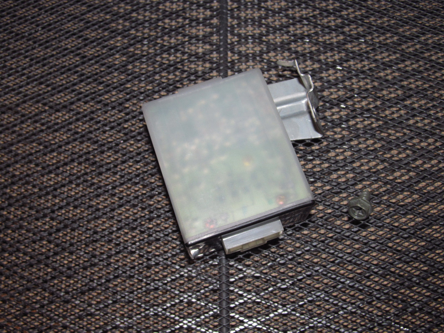 90-96 Nissan 300zx OEM Antenna Relay