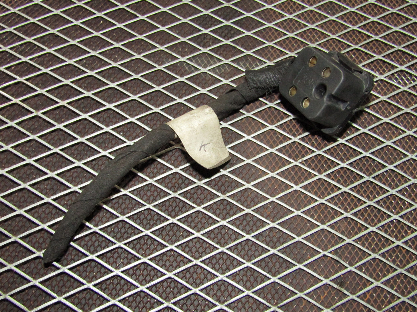 86-93 Mercedes Benz 300E OEM Dash Light Relay Pigtail Harness