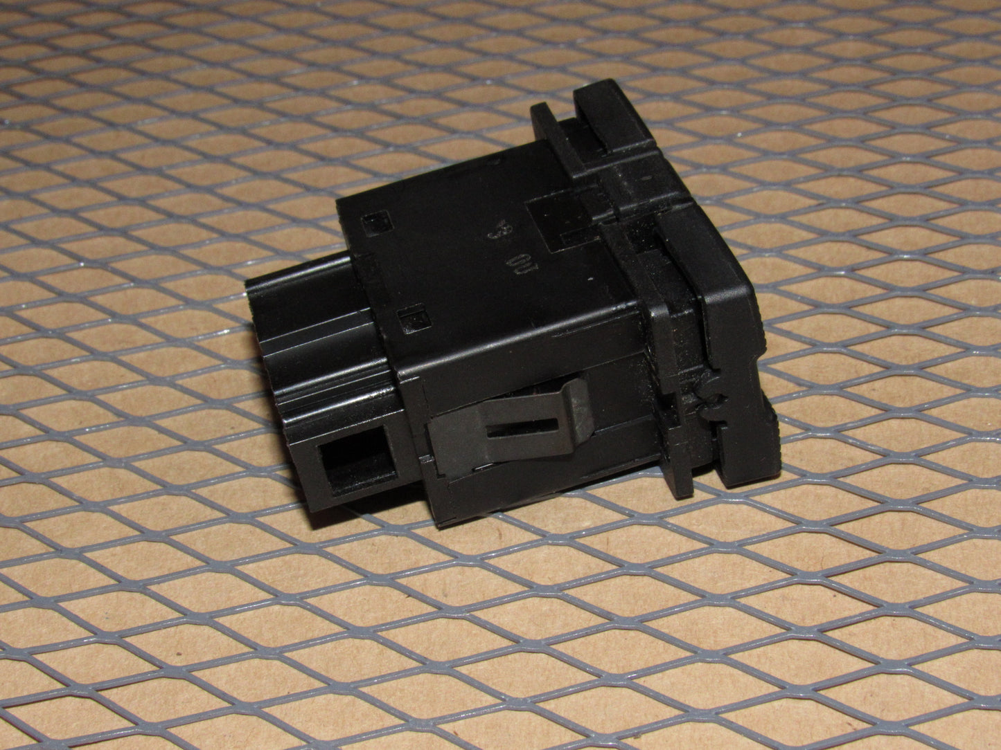99.5 00 01 02 Volkswagen Cabrio OEM Power Window Switch