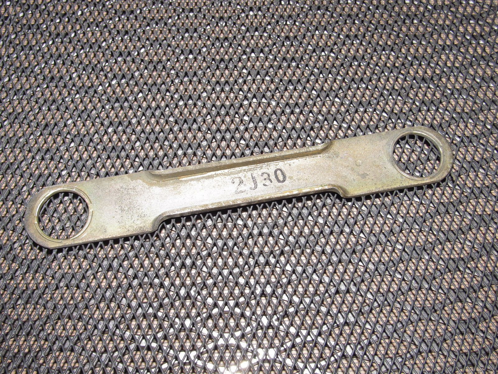 8183 Mazda RX7 OEM Headlight & Motor Linkage Rod