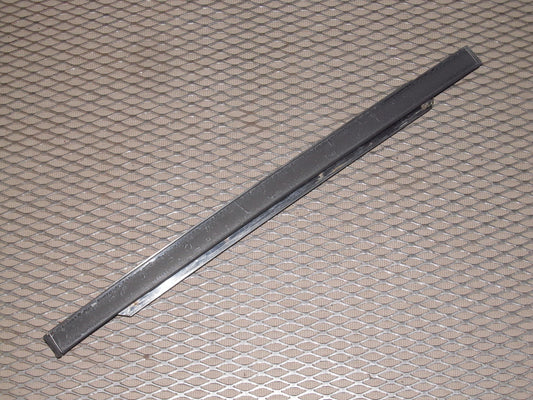 91 92 93 94 95 Toyota MR2 OEM T-Top Guide Center Moulding