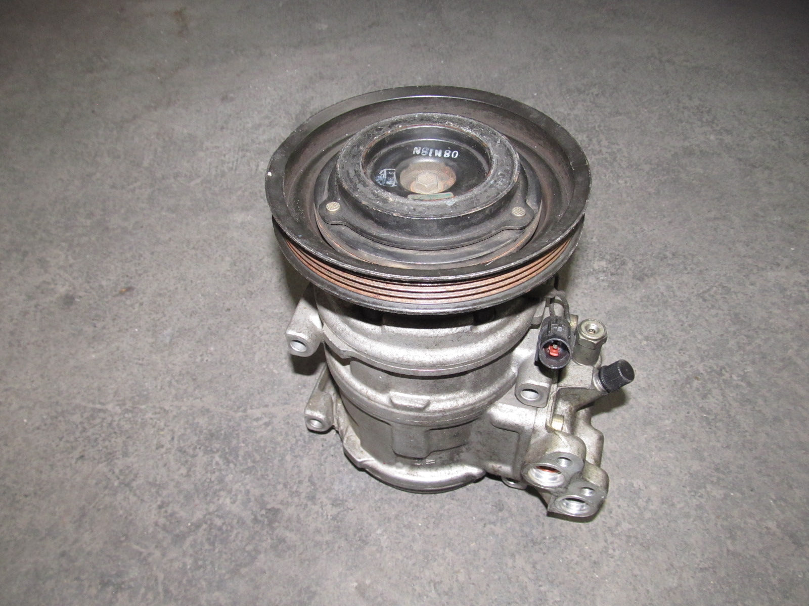 93 94 Mitsubishi Eclipse OEM A/C Compressor