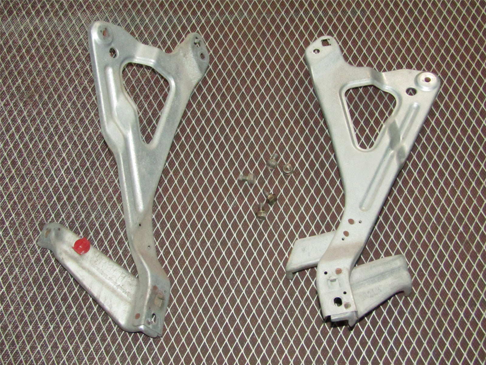 93 94 95 96 97 Honda Del Sol OEM Dash Mounting Bracket