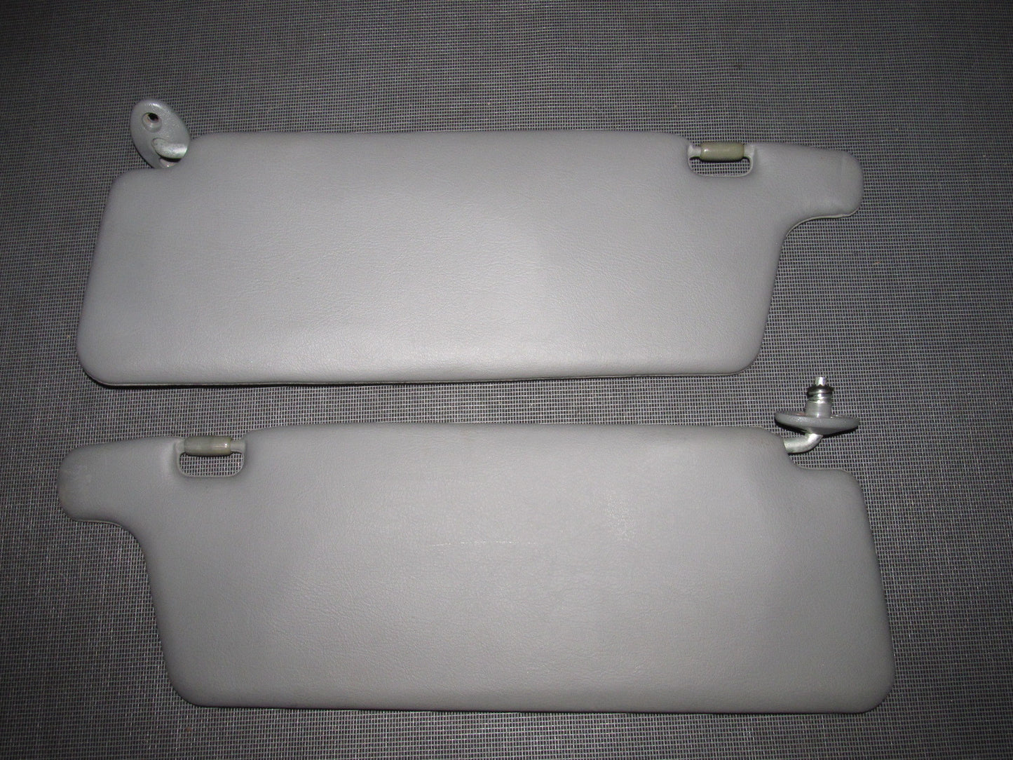88 89 Honda CRX OEM D15B2 Sun Visor Set