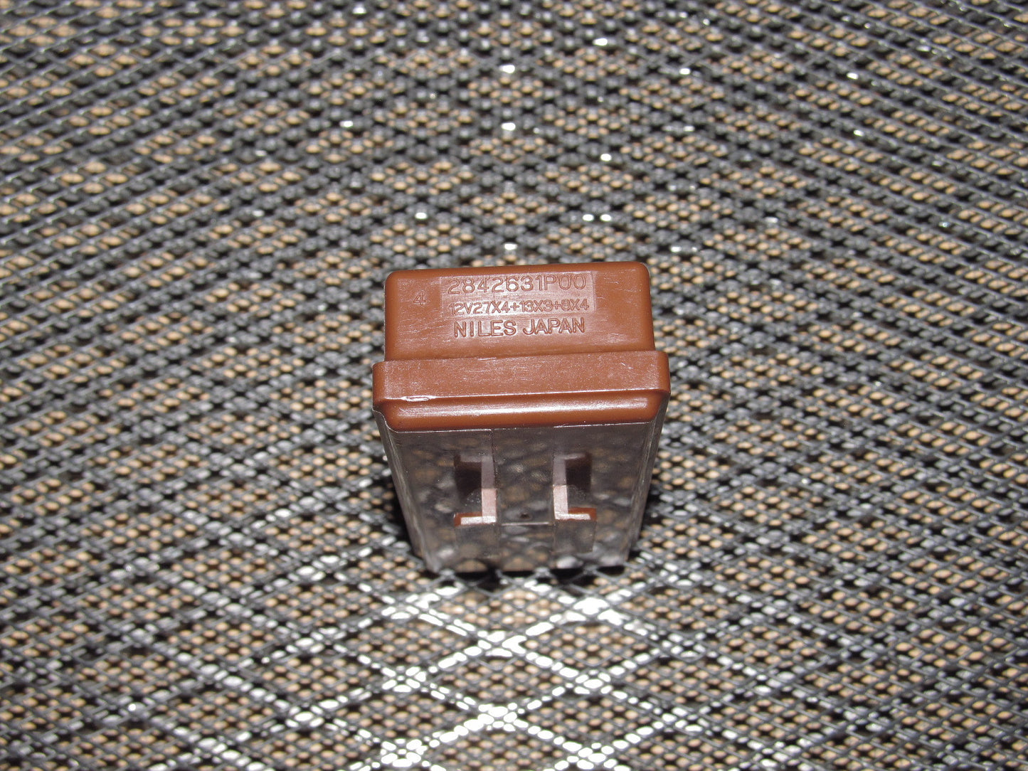 90-96 Nissan 300zx OEM Turn Signal Flasher Relay - 2842631P00