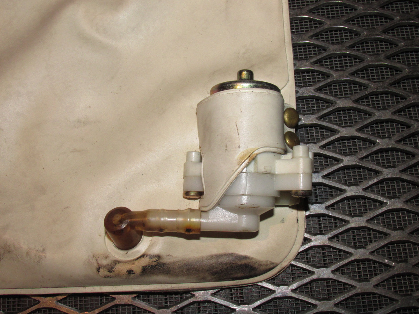 84 85 Mazda RX7 OEM Rear Wiper Water Bag Pouch & Pump