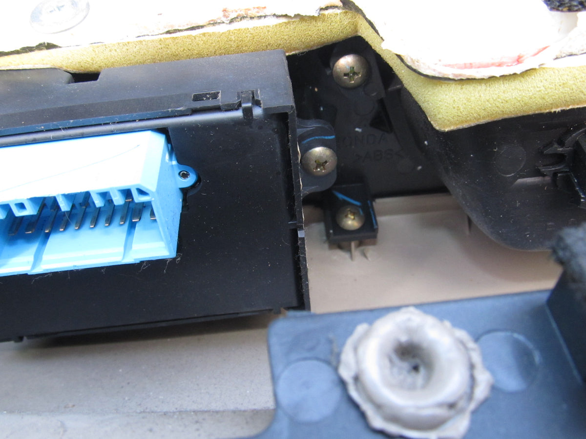 97 98 99 00 01 Honda Prelude OEM Window Switch - Left