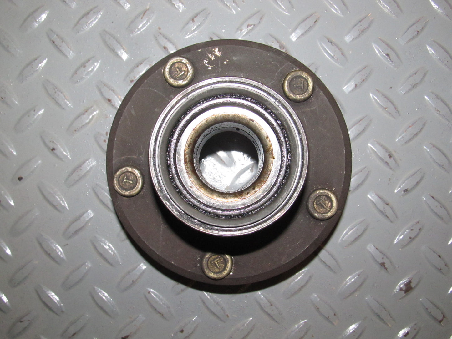 93 94 Mitsubishi Eclipse OEM Front Wheel Hub