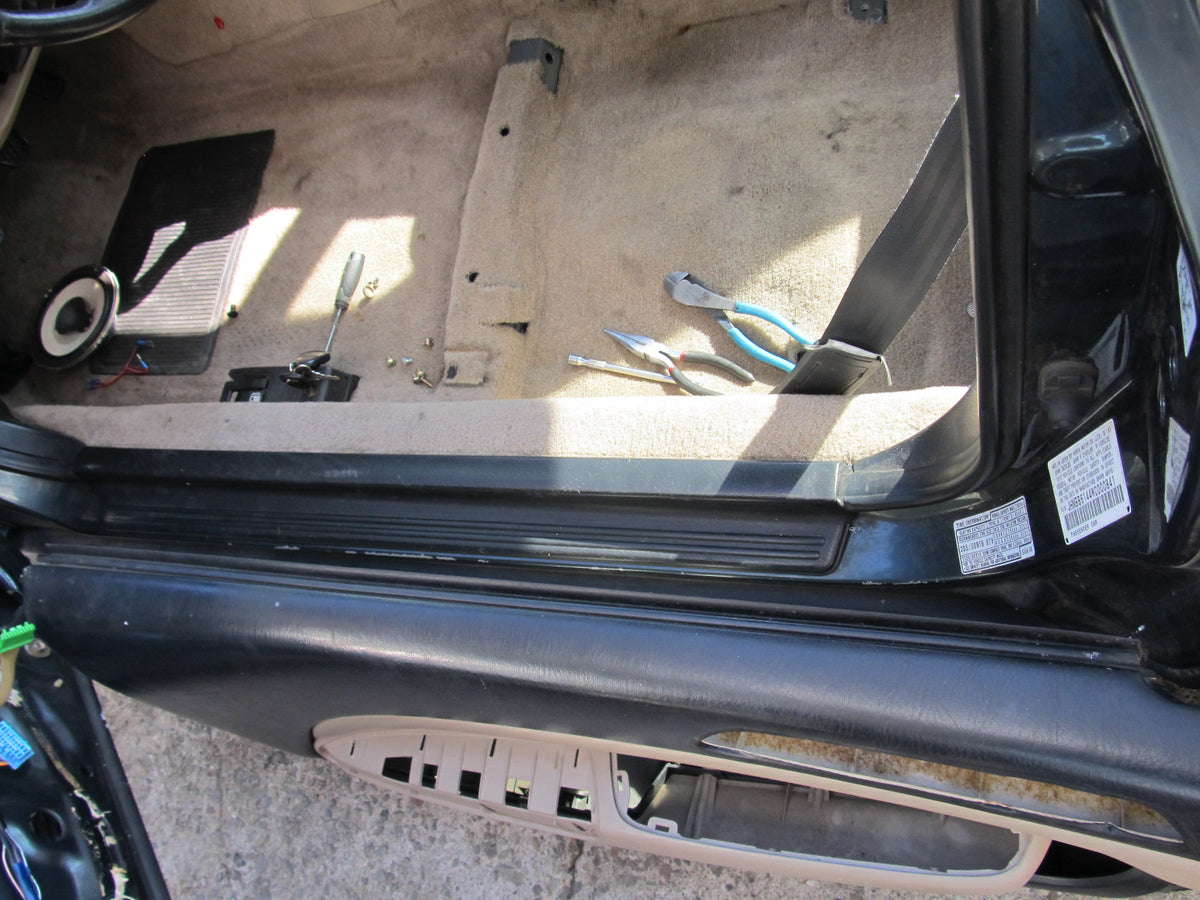 97 98 99 00 01 Honda Prelude OEM Interior Door Panel Upper Window Guide Moulding - Left