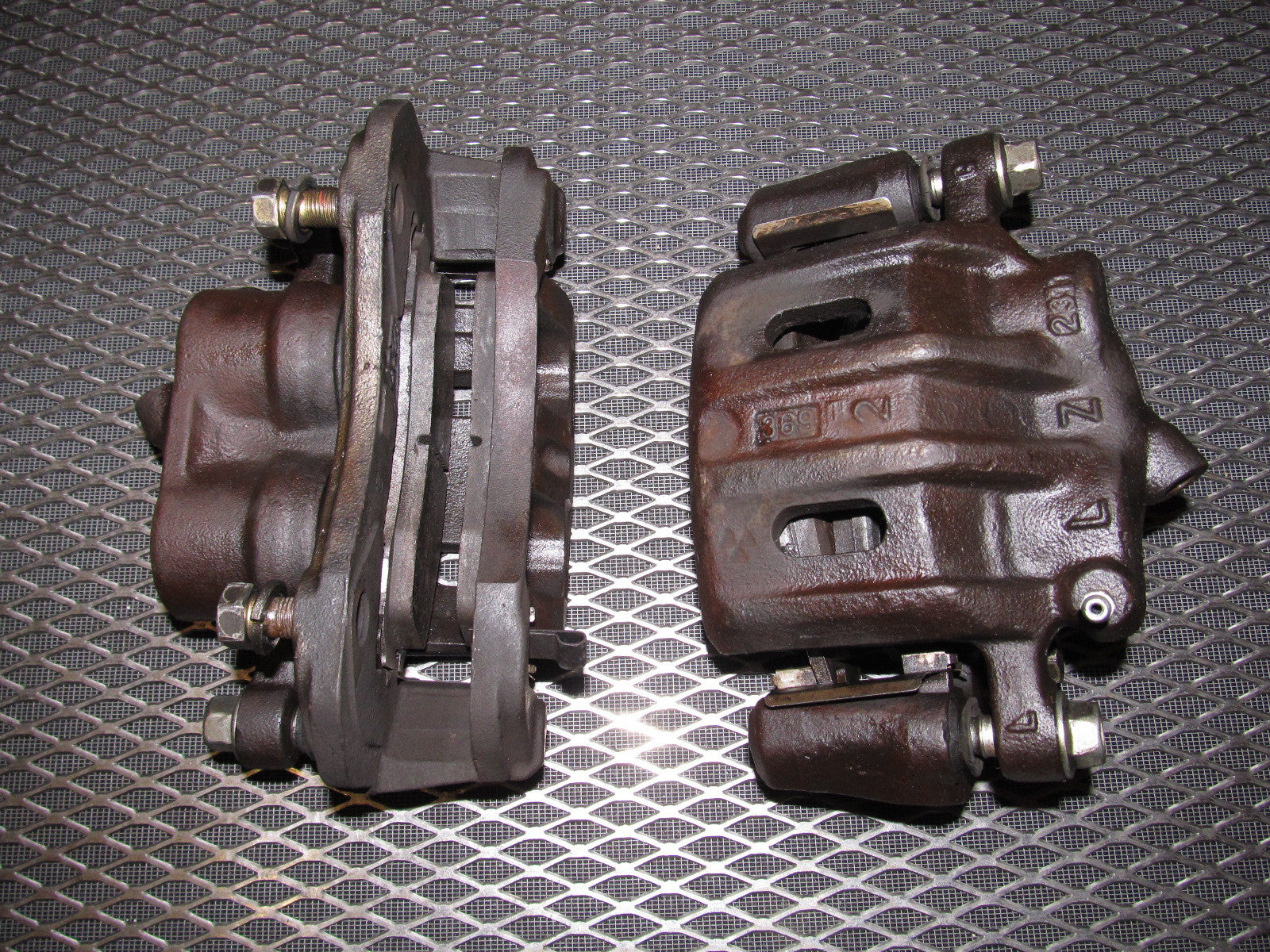 94 95 96 97 Mitsubishi 3000GT OEM Brake Caliper - Front Set