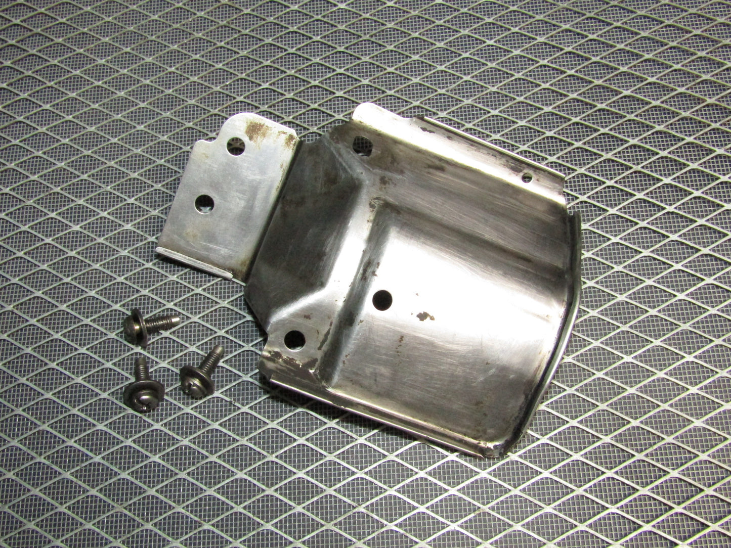 1991 Toyota Crown 2JZ-GE None VVti OEM Ignition Distributor Heat Shield