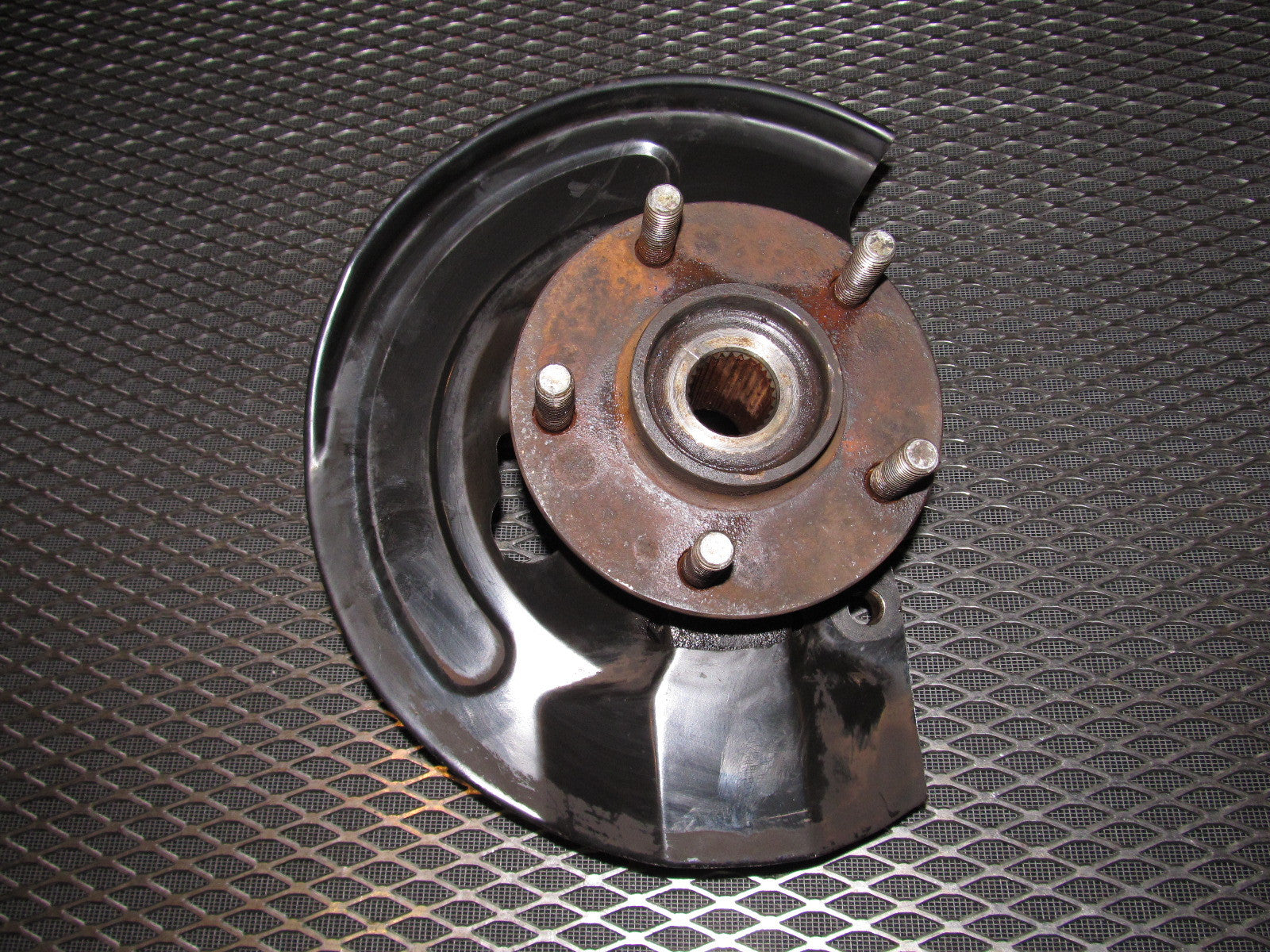 94 95 96 97 Mitsubishi 3000GT OEM Spindle & Knuckle Assembly - Front Right