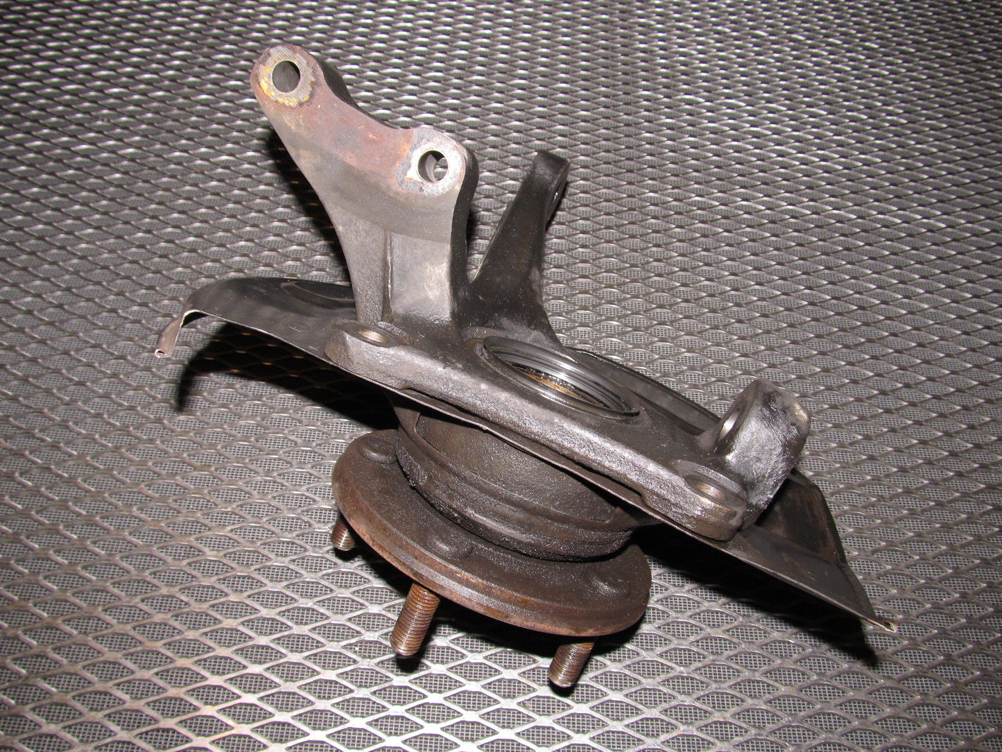 94 95 96 97 Mitsubishi 3000GT OEM Spindle & Knuckle Assembly - Front Right